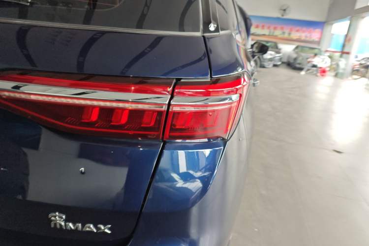 Used BYD Song MAX 2021 Upgraded Model 1.5T Automatic Flagship Version with 6 Seats Exterior 1