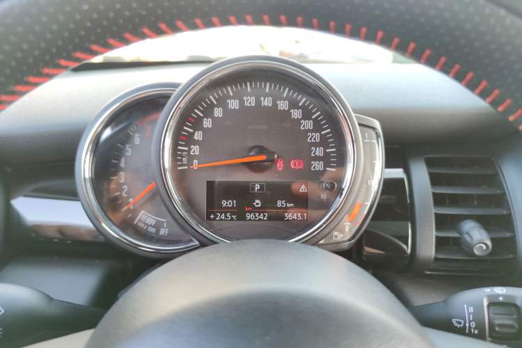 Used MINI 2019 1.5T COOPER Racing Driver
