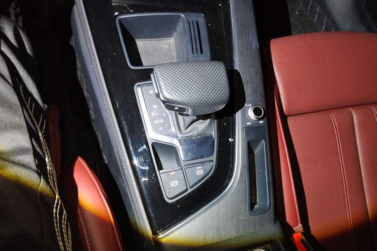 Used Audi A4L 2024 40 TFSI Luxury Dynamic Edition