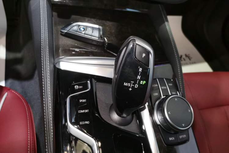 Used BMW 5 Series 2022 Second Facelift 525Li M Sport Package Gear Lever