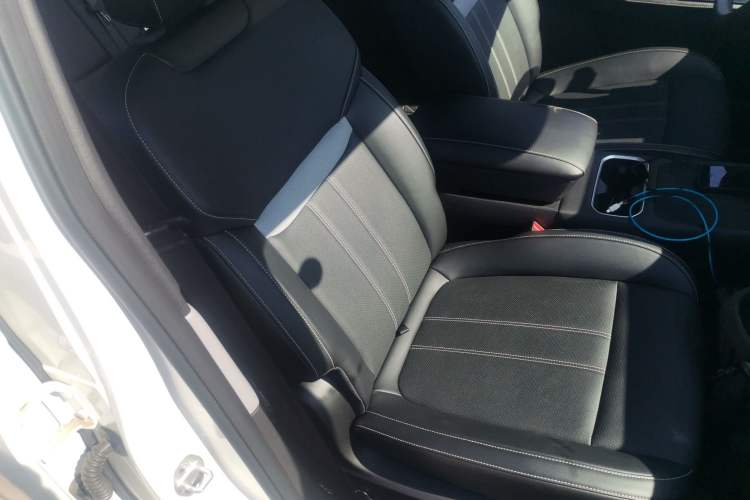 Used Venucia VX6 2025 Large Flat-Layout 520 Pro
