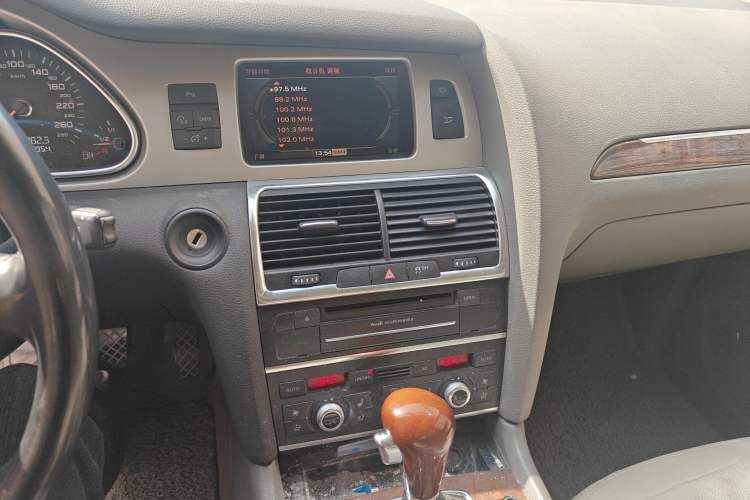 Used Audi Q7 2011 3.0 TFSI Comfort Model (245kW)
