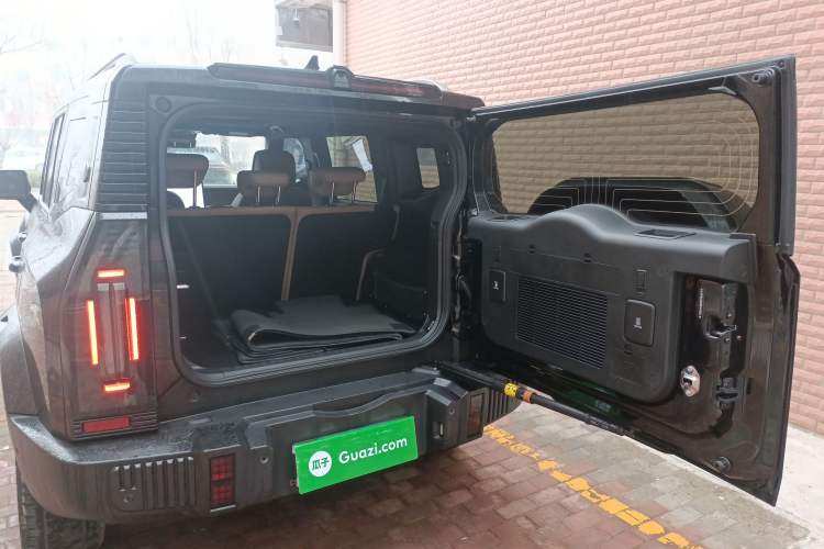 Used JETOUR Traveler 2023 2.0T All-Wheel Drive CrossPRO+
