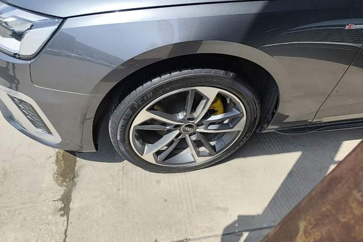 Used Audi A4L 2022 40 TFSI Fashion Dynamic Model
