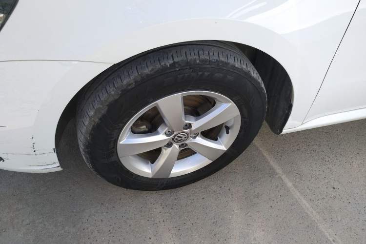 Used Volkswagen Lavida 2019 Lavida Start 1.5L Manual Fashion Edition China VI Standard Left Front Wheel Hub