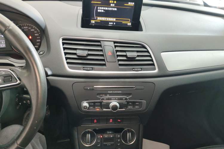 Used Audi Q3 2017 35 TFSI Fashion Model