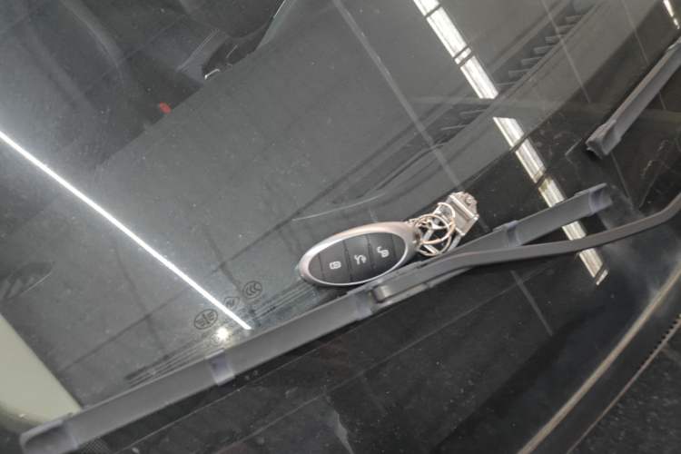 Used Bestune B70 2023 Third Generation 1.5T Automatic Enjoyment Version 70th Anniversary Edition
