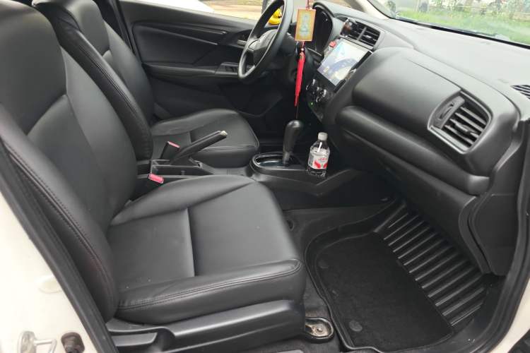 Used Honda Fit 2014 1.5L LX CVT Comfort Model Right Front Seat