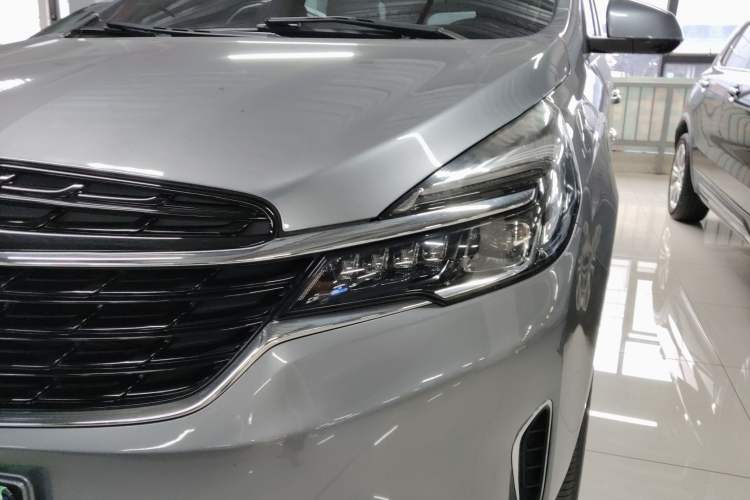 Used Buick GL8 2021 Land Cruiser Executive Class 652T Luxury Model Left Front Headlight