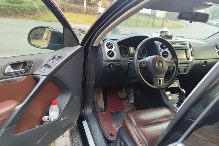 Used Volkswagen Tiguan 2013 2.0 TSI Automatic All-Wheel-Drive Flagship Edition