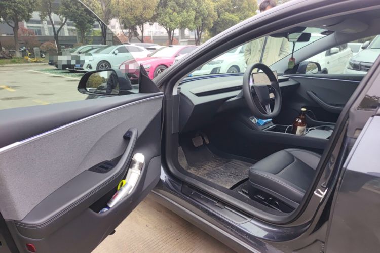 Used Tesla Model 3 2023 Rear-Wheel-Drive Version