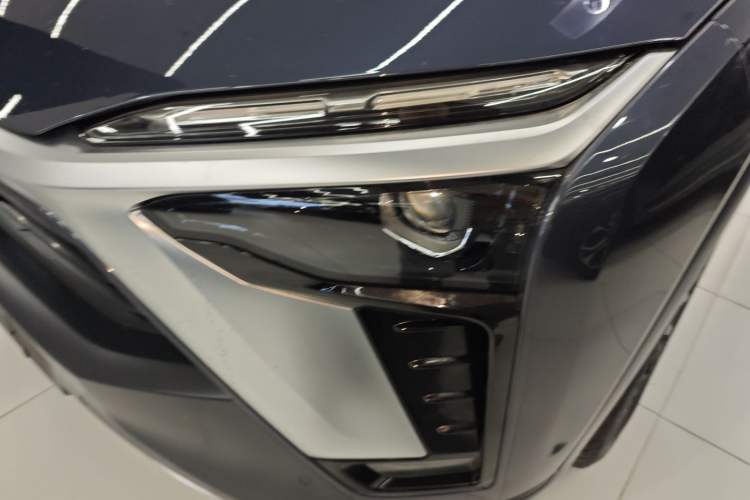 Used Nio ES8 2020 415 km Range 6-Seater Version Left Front Headlight