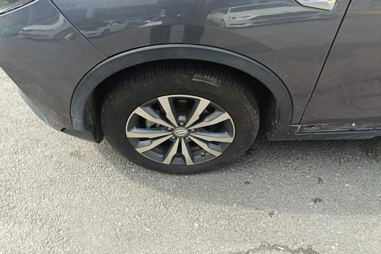 Used GAC Trumpchi GS3 2021 POWER 270T Automatic Dynamic Edition Left Front Wheel Hub