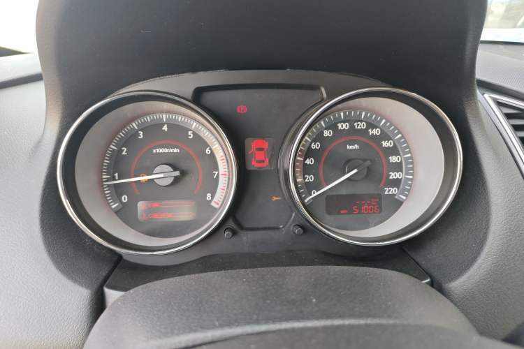 Used Bestune B50 2013 1.6L manual luxury version