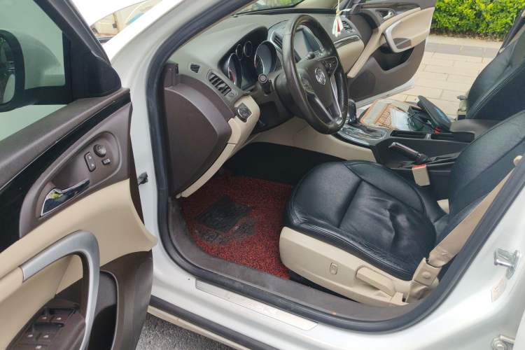 Used Buick Regal 2015 2.0L Leading Fashion Edition
