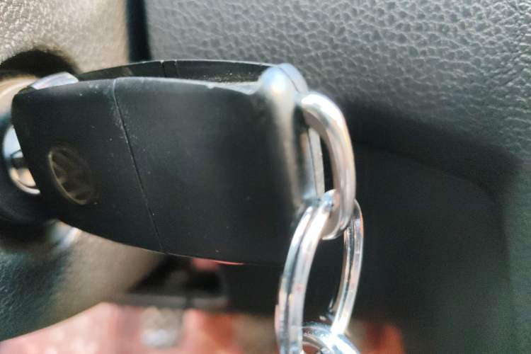 Used Volkswagen Bora 2016 1.6L Manual Fashion Edition
