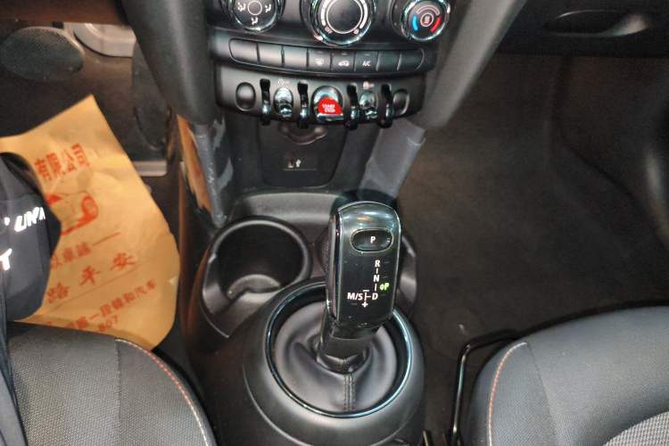 Used MINI 2020 1.5T ONE
