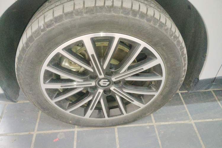 Used Leapmotor B10 2025 510 Joyful Edition Left Front Wheel Hub