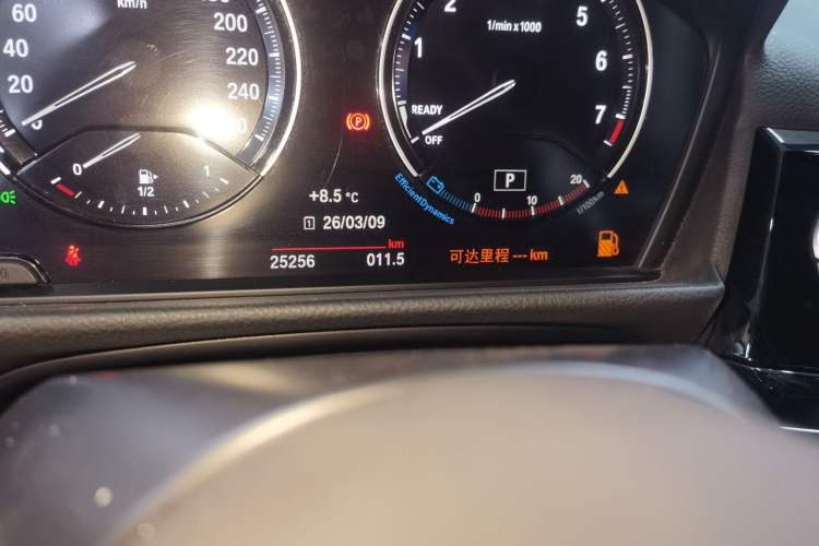 Used BMW 1 Series 2023 120i M Sport Edition Odometer Close Up