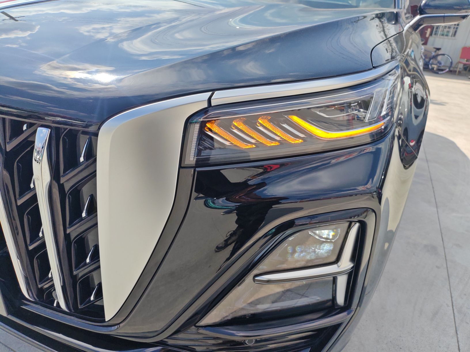 Hongqi HS5 2025 2.0T All-Wheel-Drive Flagship Pro Edition — снимка 6