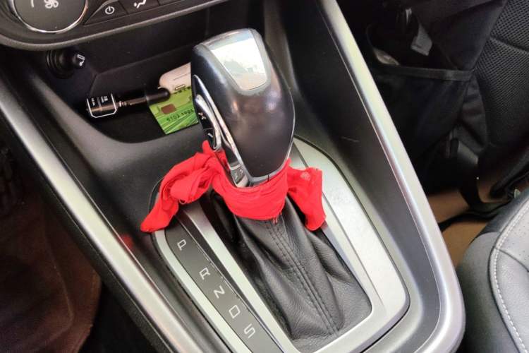 Used Ford Escort 2015 1.5L Automatic Fashion Model Gear Lever