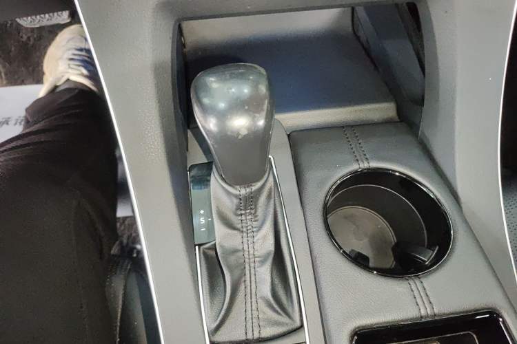 Used Toyota Avalon 2022 2.5L Ambition Edition