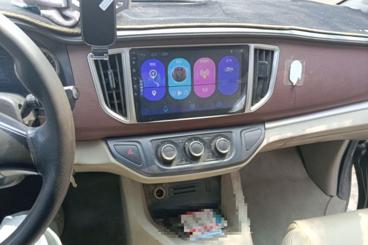 Used FORTHING Lingzhi 2017 M5L 1.6L 9-Seater Comfort Model