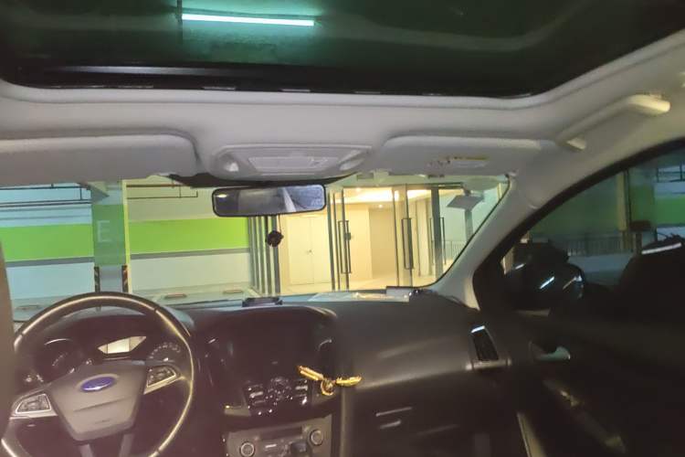 Used Ford Focus 2017 Hatchback EcoBoost 125 Automatic - Ultra-Powerful Style Edition with Smart Drive Features
