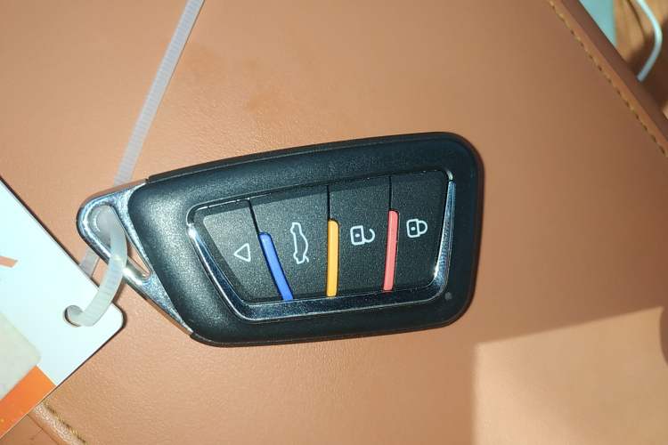 Used NETA L 2024 Extended-Range 220 PRO+ Family Package