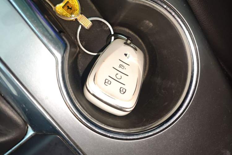 Used Chevrolet Blazer 2020 Redline 650T 7-Seater Ting Edition