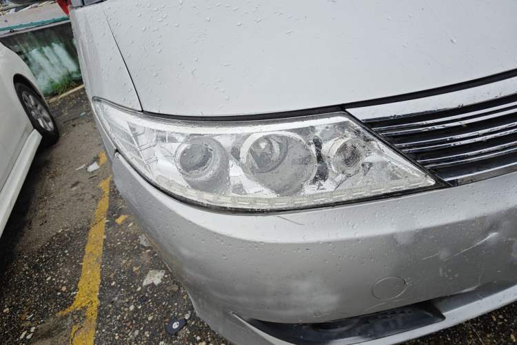 Used BYD M6 2010 2.0L Manual Comfort Edition Right Front Headlight