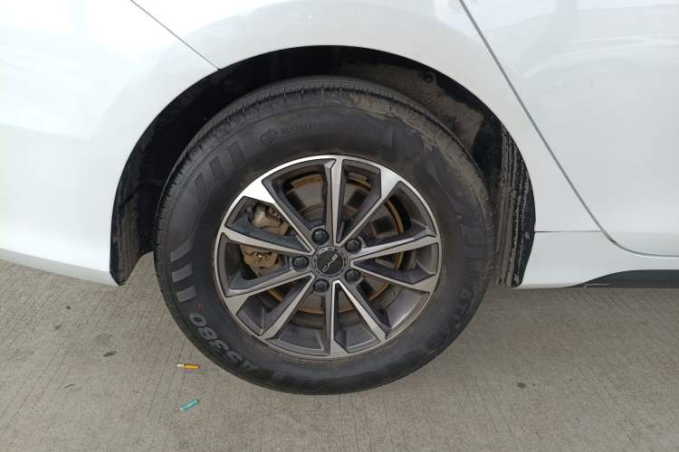 Used BYD Destroyer 05 2024 HONOR Edition DM-i 55KM Luxury Model Exterior 5