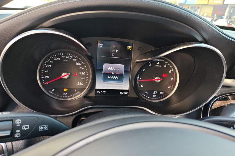 Used Mercedes-Benz GLC 2019 GLC 260 L 4MATIC Dynamic Model