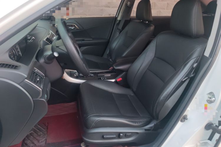 Used Honda Accord 2014 2.0L EX Luxury Edition Left Front Seat