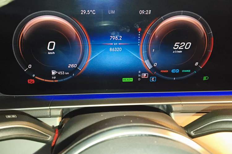 Used Mercedes-Benz GLE 2020 Restyled GLE 450 4MATIC Dynamic Edition Odometer Close Up