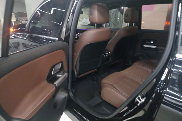 Used Mercedes-Benz GLB 2024 Refresh GLB 220 Fashion Edition Left Rear Seat