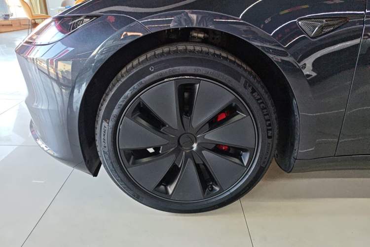 Used Tesla Model 3 2023 Rear-Wheel-Drive Version
