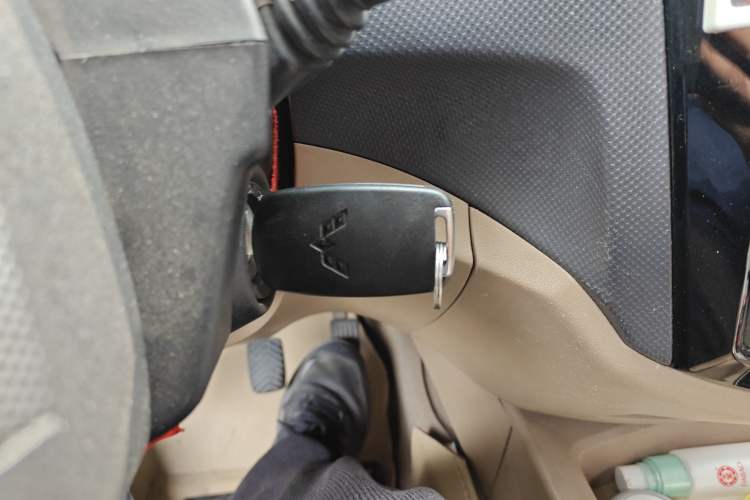 Used Wuling Hongguang 2014 1.5L S Comfort Model