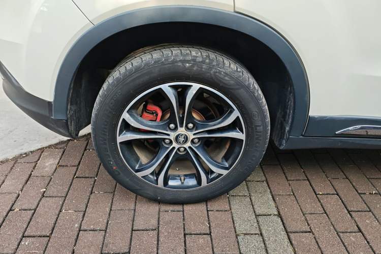 Used FAW Senya R7 2017 1.6L Automatic Smart Version
