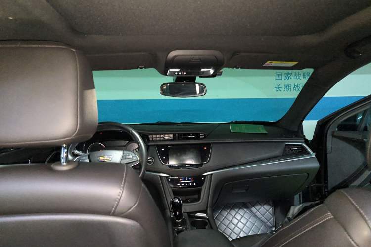 Used Cadillac XT5 2021 2.0T Two-Wheel Drive Luxury Version