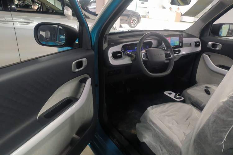 Used Livan Blue Balloon 2025 Model Dynamic Version Driver Seat