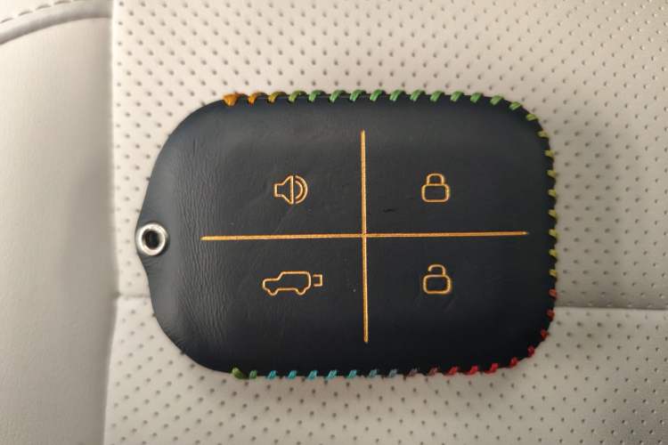 Used iCAR V23 2025 401 Two-Wheel Drive Intelligent Driving Version Vehicle Key