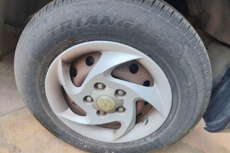 Used JAC Group Refine 2012 2.0L Timeless Edition HFC4GA3