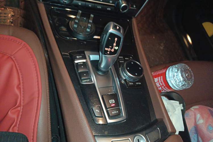 Used BMW 5 Series GT 2014 528i Leading Model Gear Lever