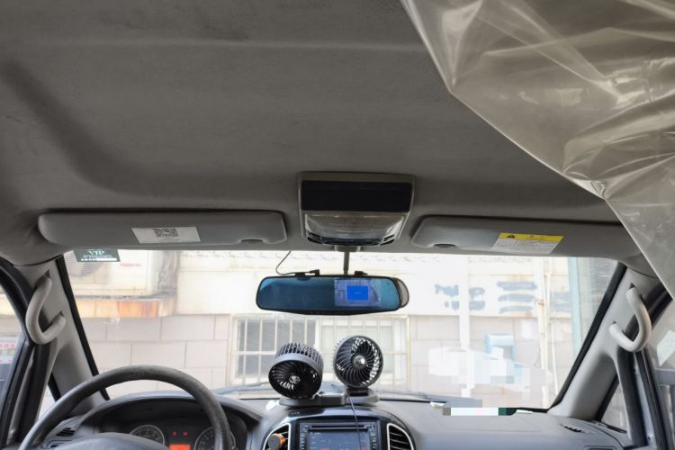 Used FORTHING Lingzhi 2016 M3L 1.6L 7-Seater Comfort Model
