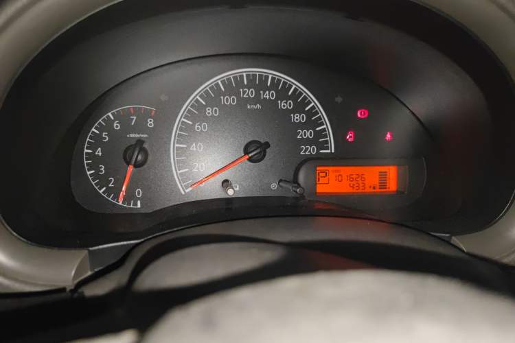 Used Nissan Sunny 2011 1.5XE CVT Comfort Edition Instrument Cluster