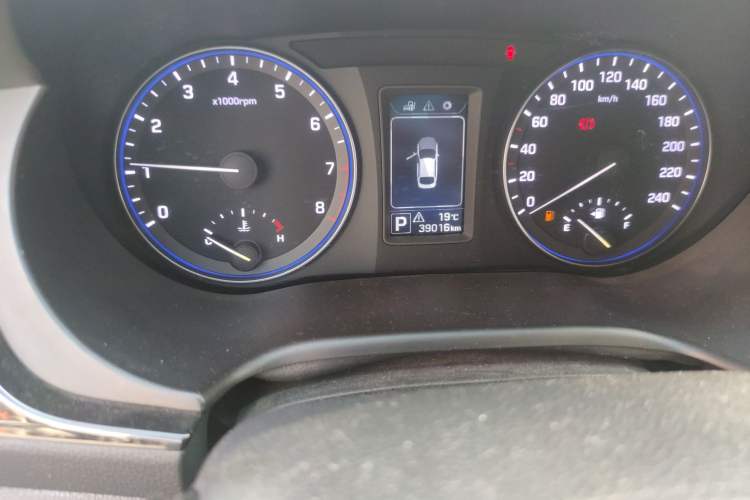 Used Hyundai Mistra 2014 1.8L Automatic Smart GLS