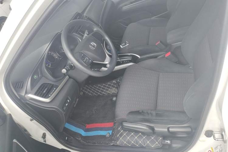 Used Honda Crider 2016 1.8L CVT Luxury Edition
