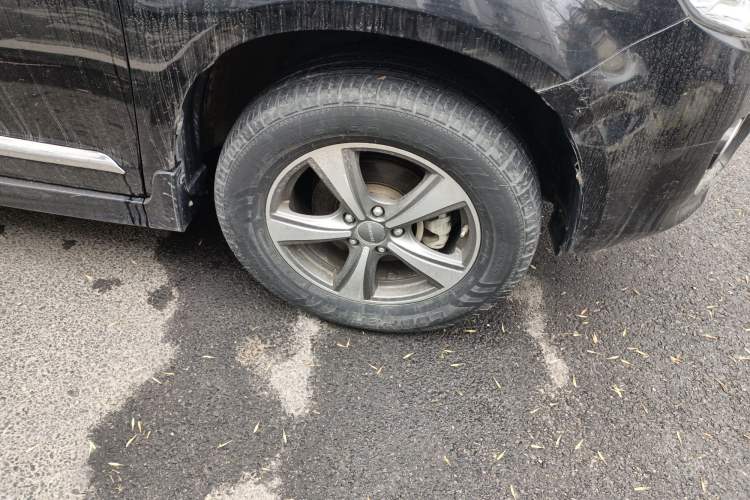 Used Haval H6 2015 Upgraded Model 1.5T Manual Two-Wheel Drive Elite Version