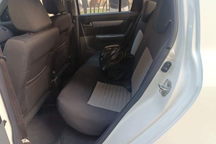 Used Suzuki Swift 2013 1.5L Manual Standard Edition
